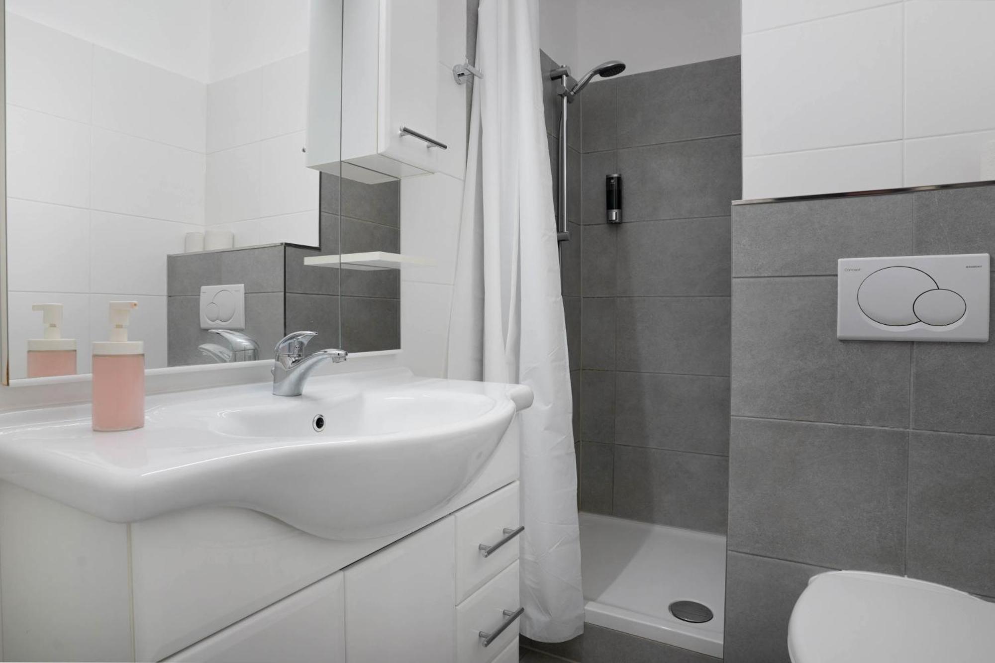 Schoene Apartments In Bad Rothenfelde I Private Parkplaetze Mit Ladesaeulen I Home2Share Екстер'єр фото